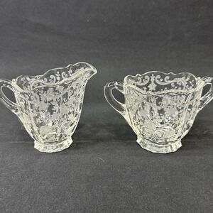 Cambridge 'Chantilly' Etched Creamer‎ and Sugar Bowl Set, vintage 1930s-1950s